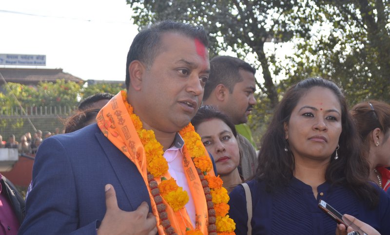 काठमाडौं ४ मा गगन थापा विजयी