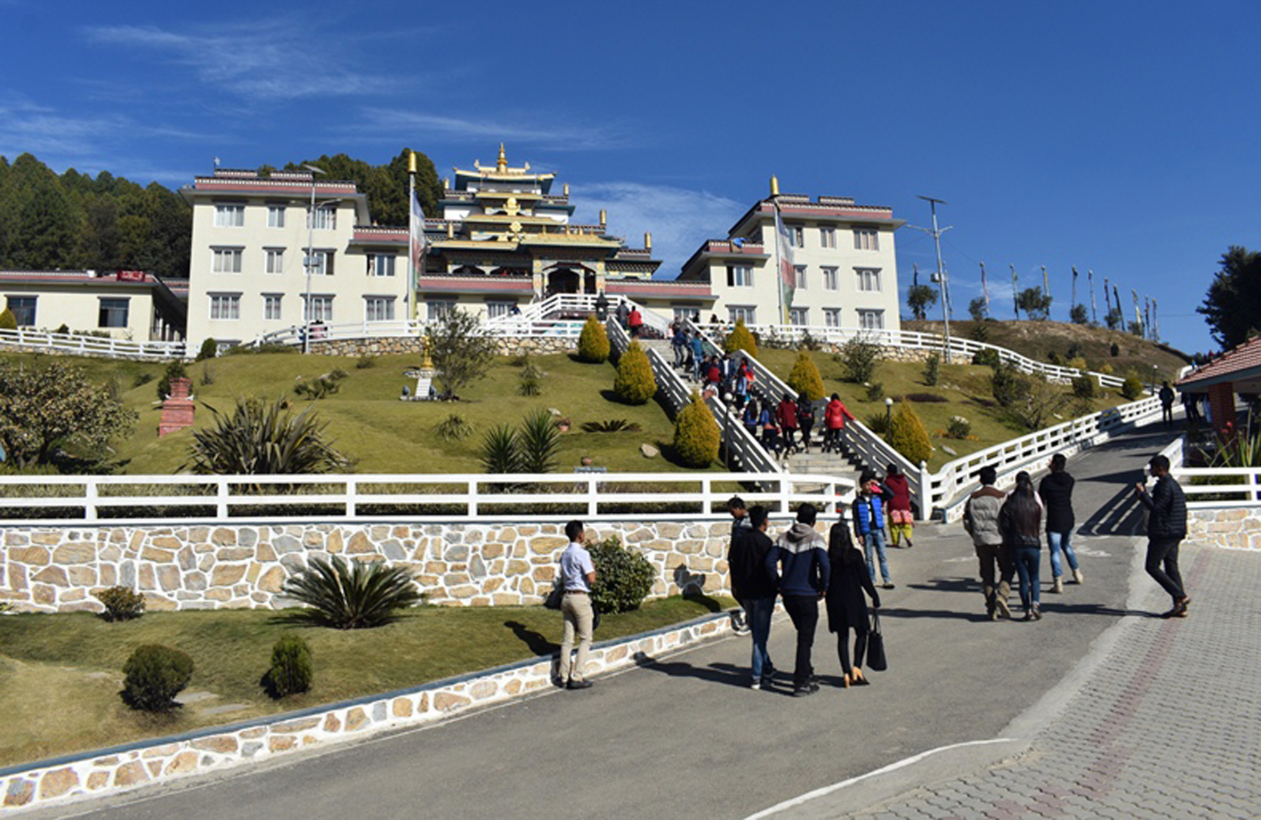 रमणीय नाला गुम्बा