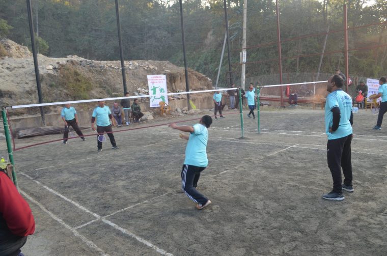 गोकर्णेश्वर युवा उपकार क्लब द्वारा आयोजित मैत्रीपूर्ण ब्याटमिन्टन प्रतियोगीताको दोस्रो दिनको खेलहरु सम्पन्न