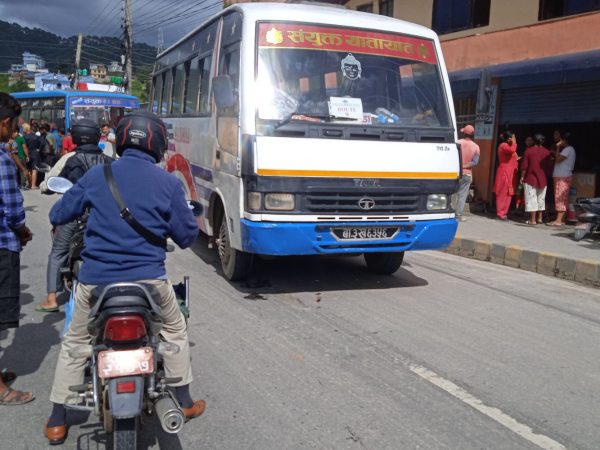 बुढानीलकण्ठ नगरपालिका वडा नं  १३  नयाँबस्तीमा दुर्घटना ,एक बालक गम्भीर घाइते