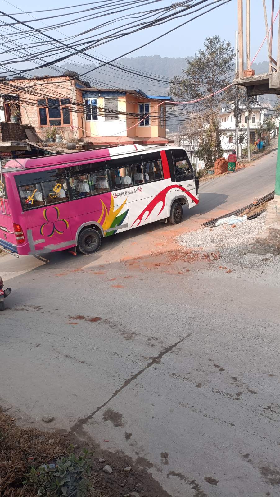 गोकर्णेश्वर  ३ सुन्ताखानमा सार्वजनिक यातायात संचालनमा आयो