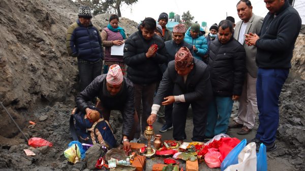 बुढानिलकण्ठ नगरपालिका वडा नं ६ मा च्यासिनडोल कवर्ड हल शिलान्यास