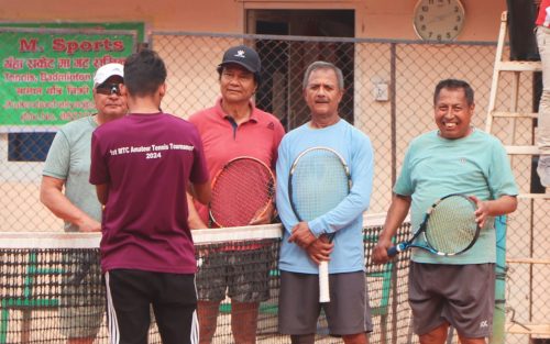 मण्डिखाटार फर्स्ट एमेच्योर टेनिस प्रतियोगिता सुरु