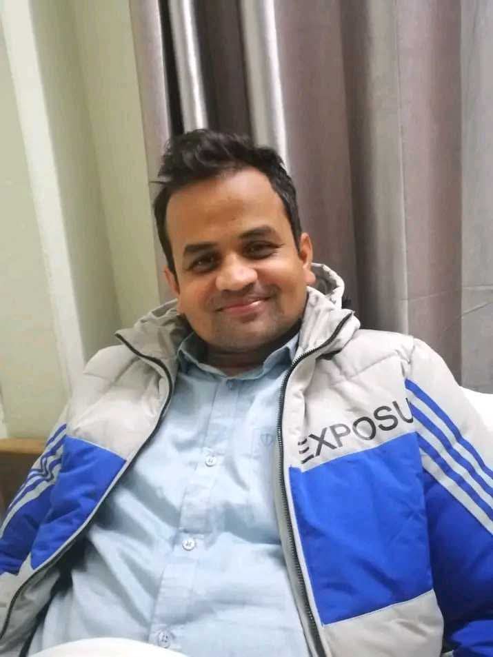 गजल : बालकृष्ण गजुरेल