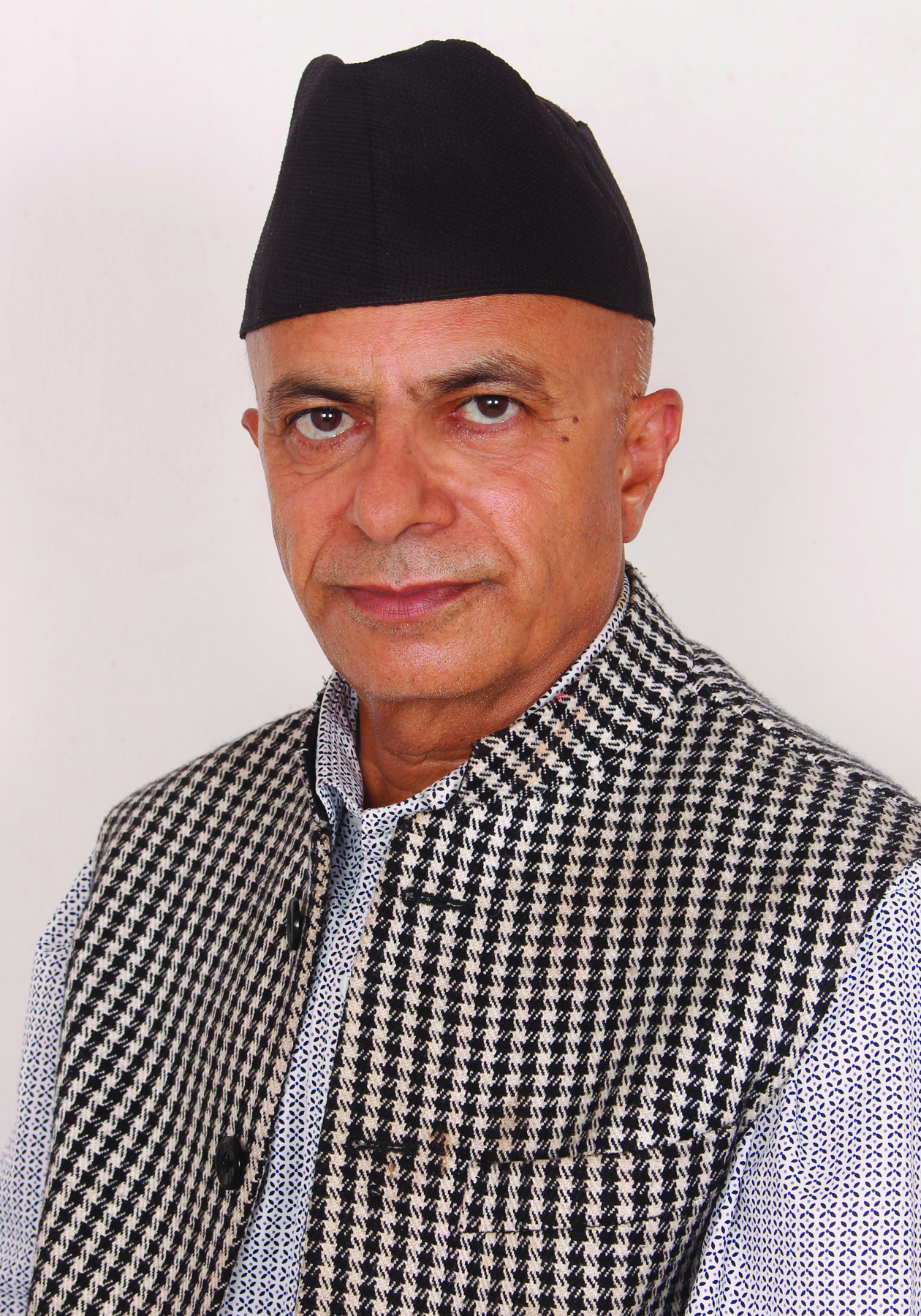 आमा लुकाऊँ कसरी म दुख्ख ?  त्रिलोचन आचार्य ( कविता )