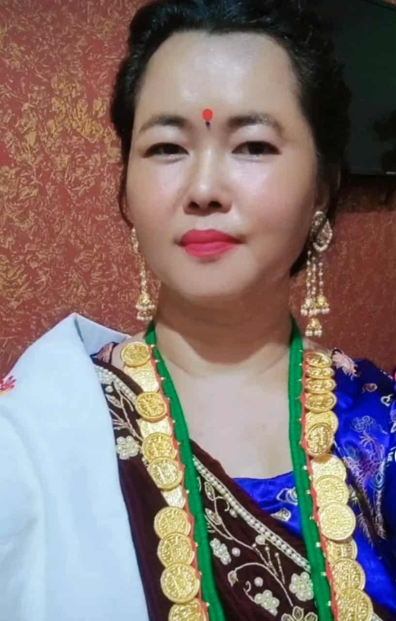 गजल :  हिरा घर्ती