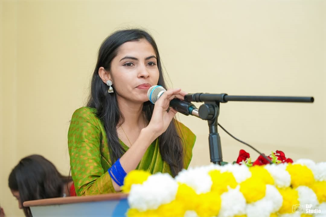 न्यायको ज्वाला रगतले लेखियको पुस्ता : आसा भट्टराई (कविता )