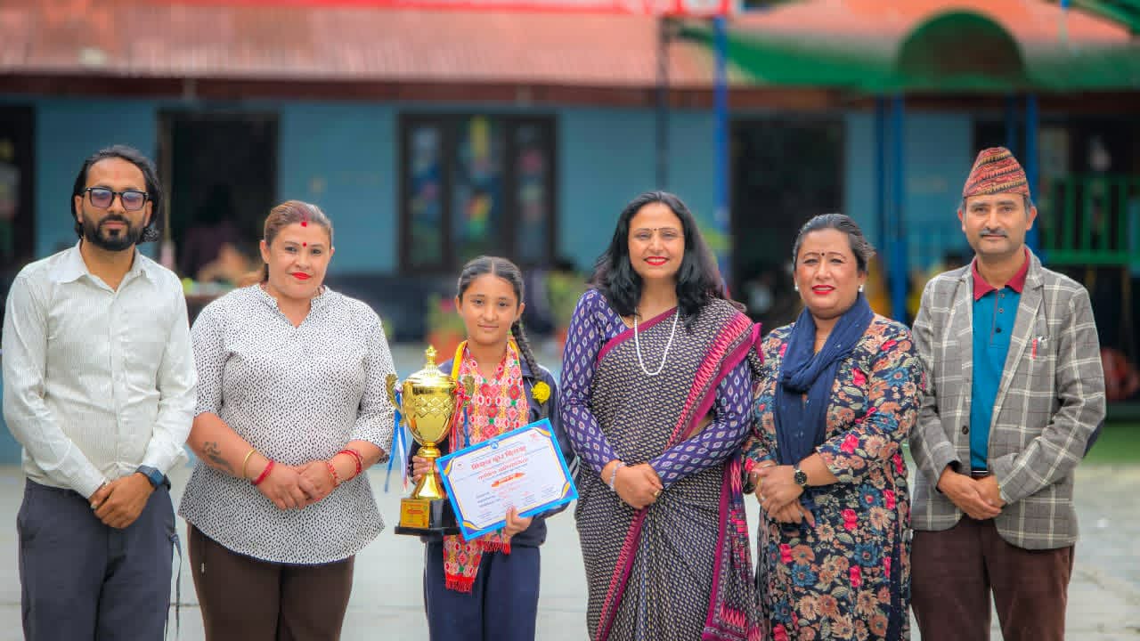 विश्व दुध दिवसमा भएको कविता प्रतियोगितामा काठमाण्डौ विद्यालयकी सुकृति कोइराला प्रथम