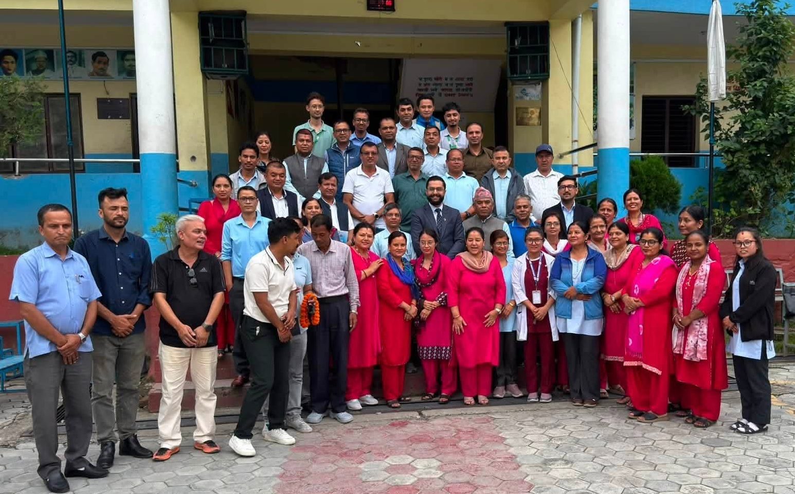 बुढानिलकण्ठका सामुदायिक विद्यालयको अवलोकनमा शिक्षा मन्त्रि पोखरेल,शैक्षिक सुधारको प्रतिवद्धता