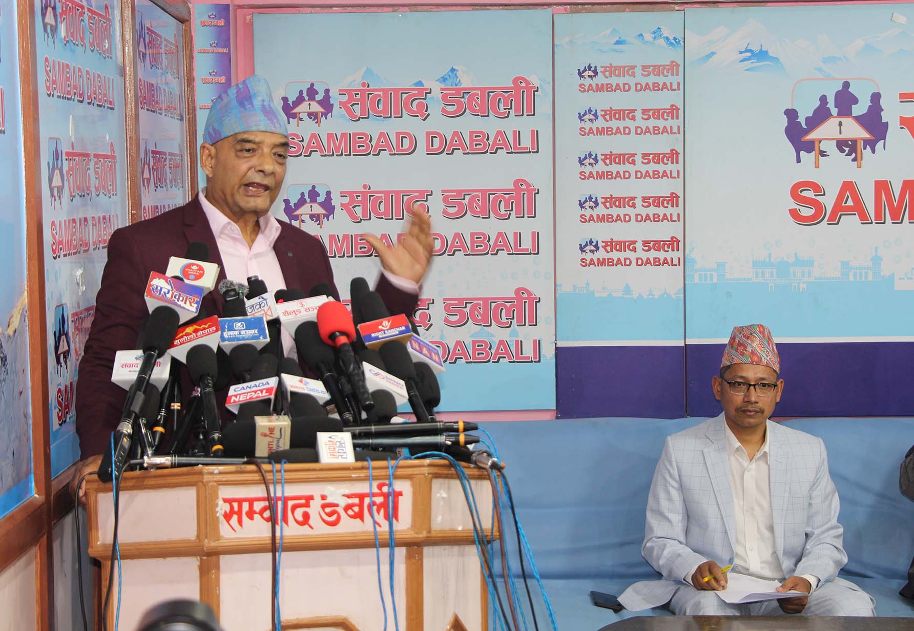 देश बचाउन अभिभावकीय भूमिकासहितको राजसंथाको अनिवार्यताः डा.धवल शमशेर राणा