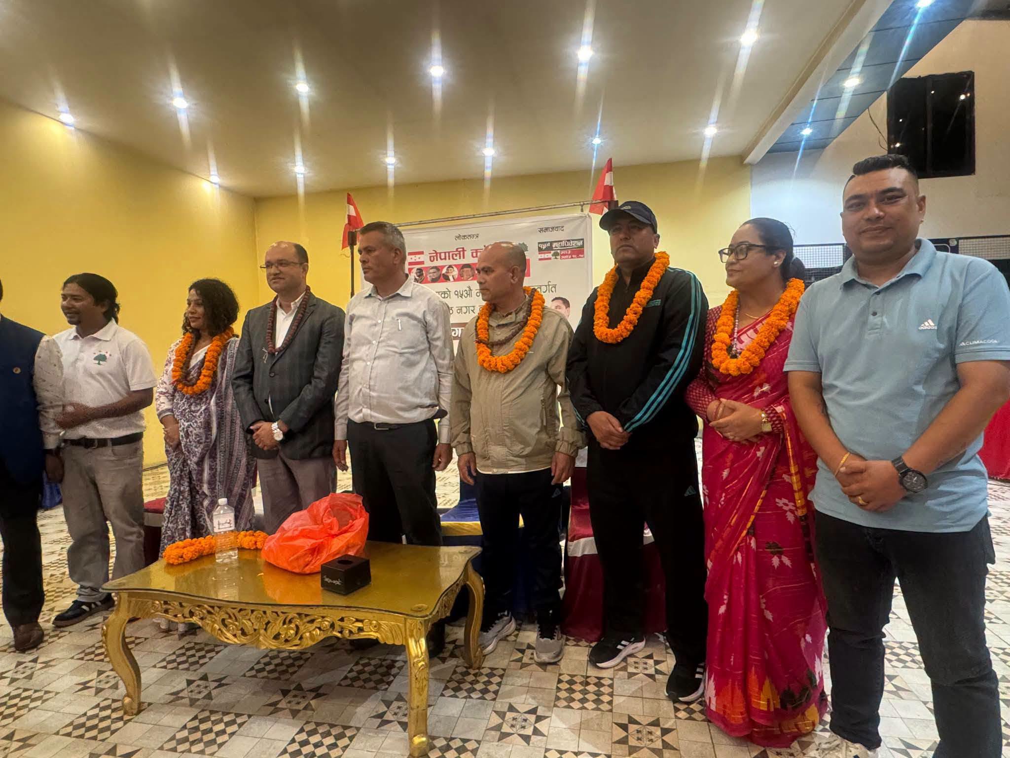 नेपाली कांग्रेस बुढानिलकण्ठमा को को बने पदाधिकारी तथा सदस्यहरु ?