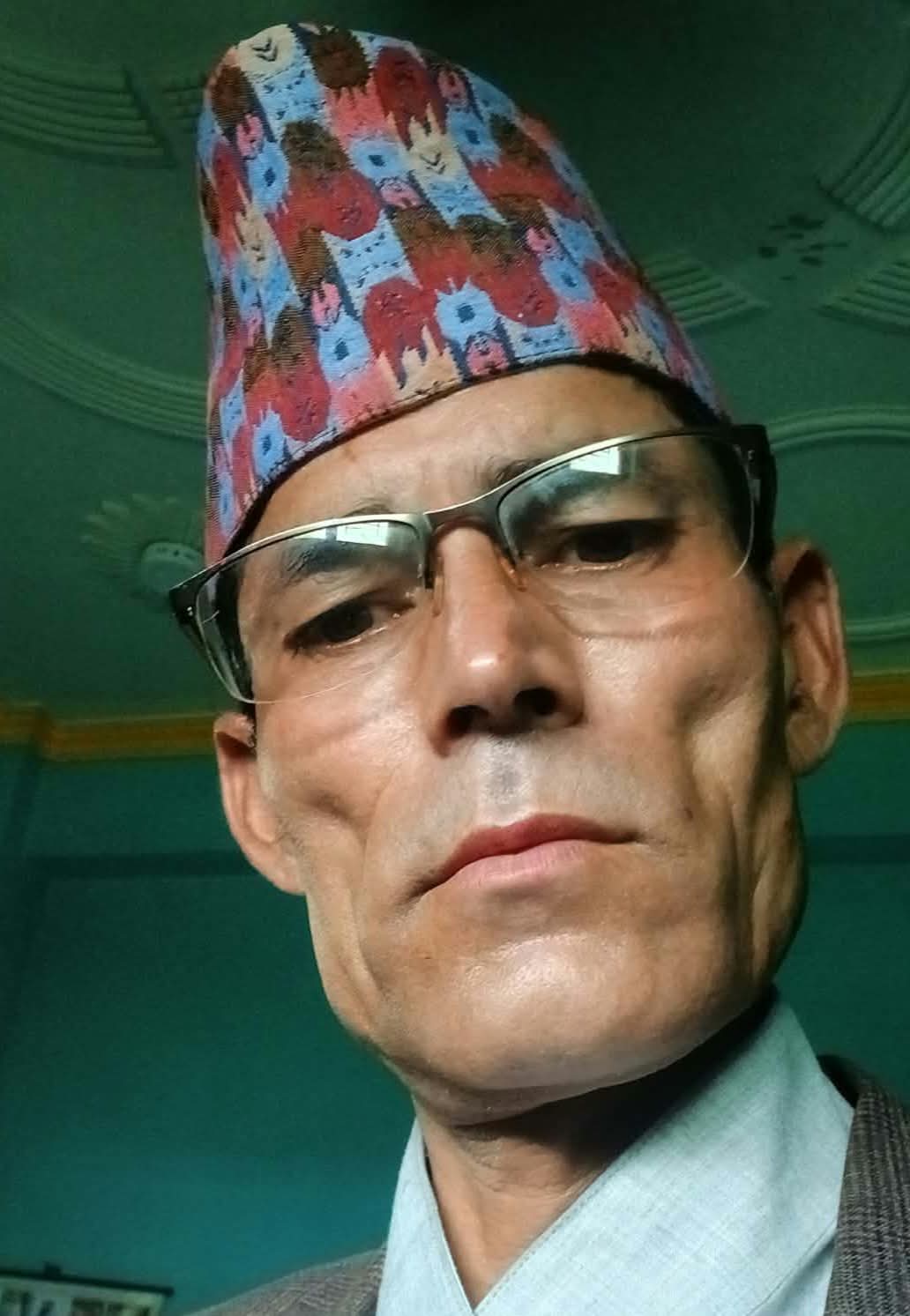 चार मुक्तक :  पूर्ण बहादुर मल्ल